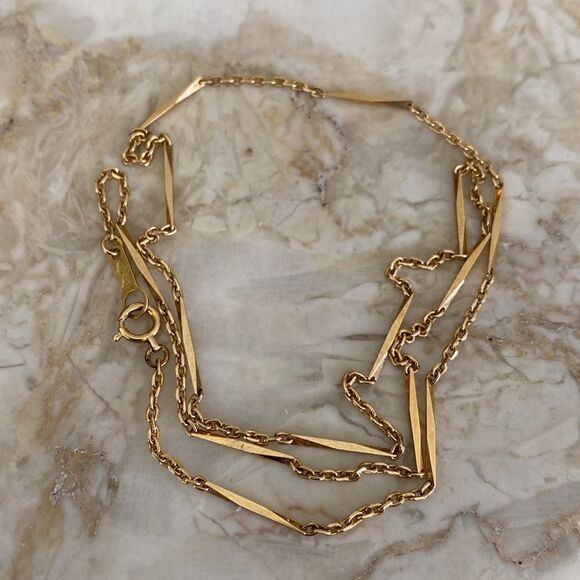 18K Yellow Gold Fancy Link 16” Chain - 3grams - Picture 4 of 11